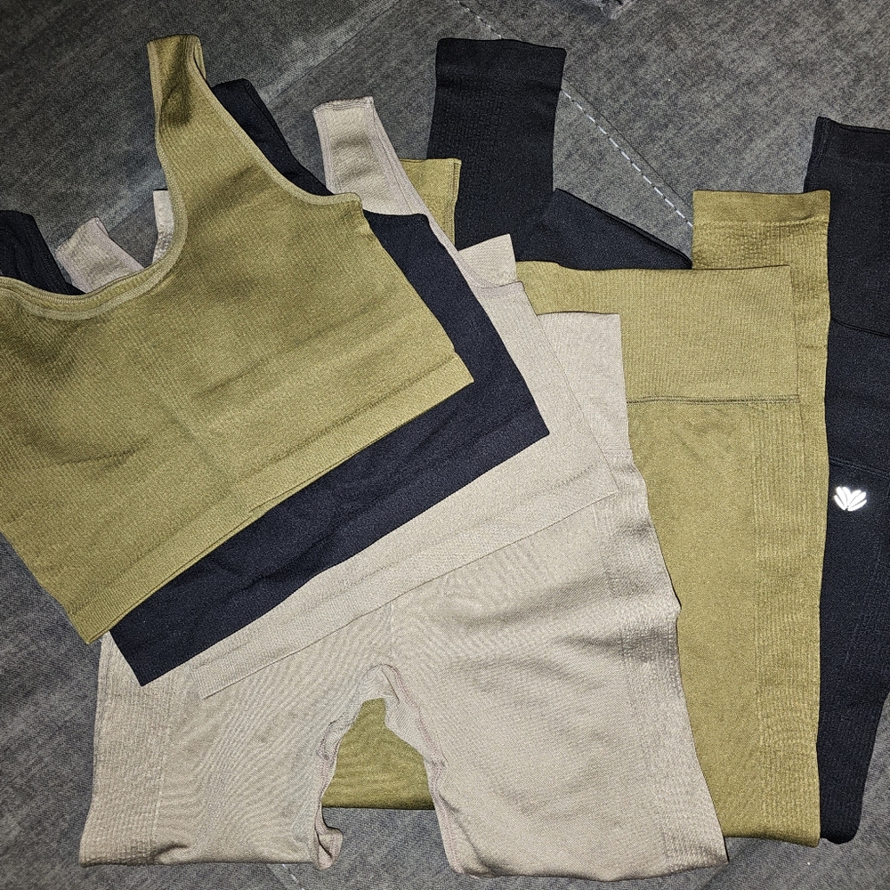 Forever 21 Legging Sets